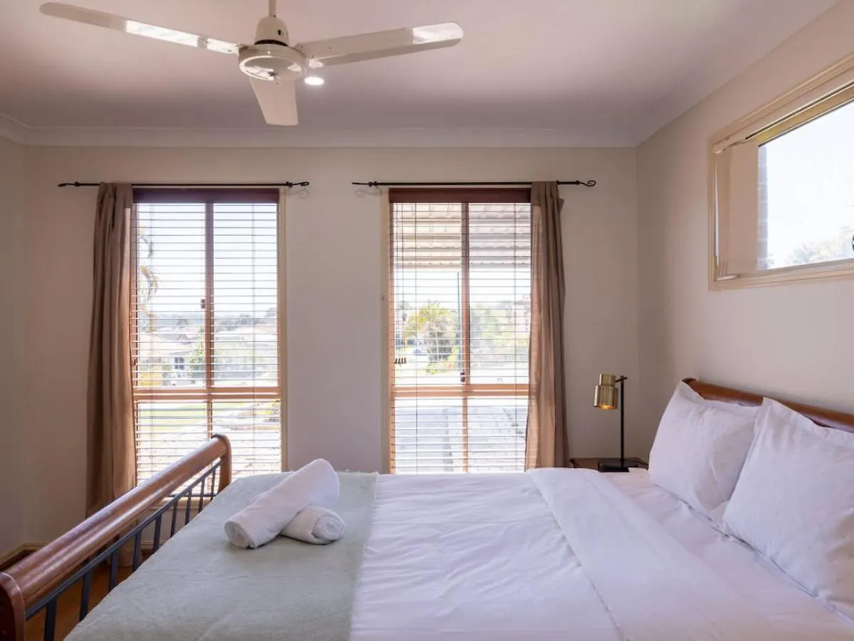 Holiday home Peaceful 4B2B Sweet Home W Backyard At Springfield Springfield Lakes Australia
